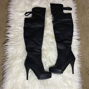Just like new Black fashion boots